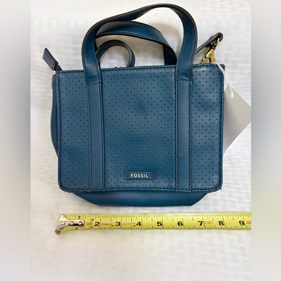 Fossil Blue Leather Crossbody Bag - Picture 2 of 9